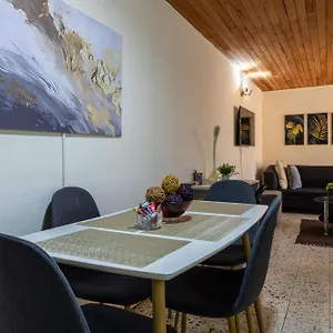 https://hermoso-y-amplio-apartamento-con-desayuno-incluido.colombiamedellinhotels.com